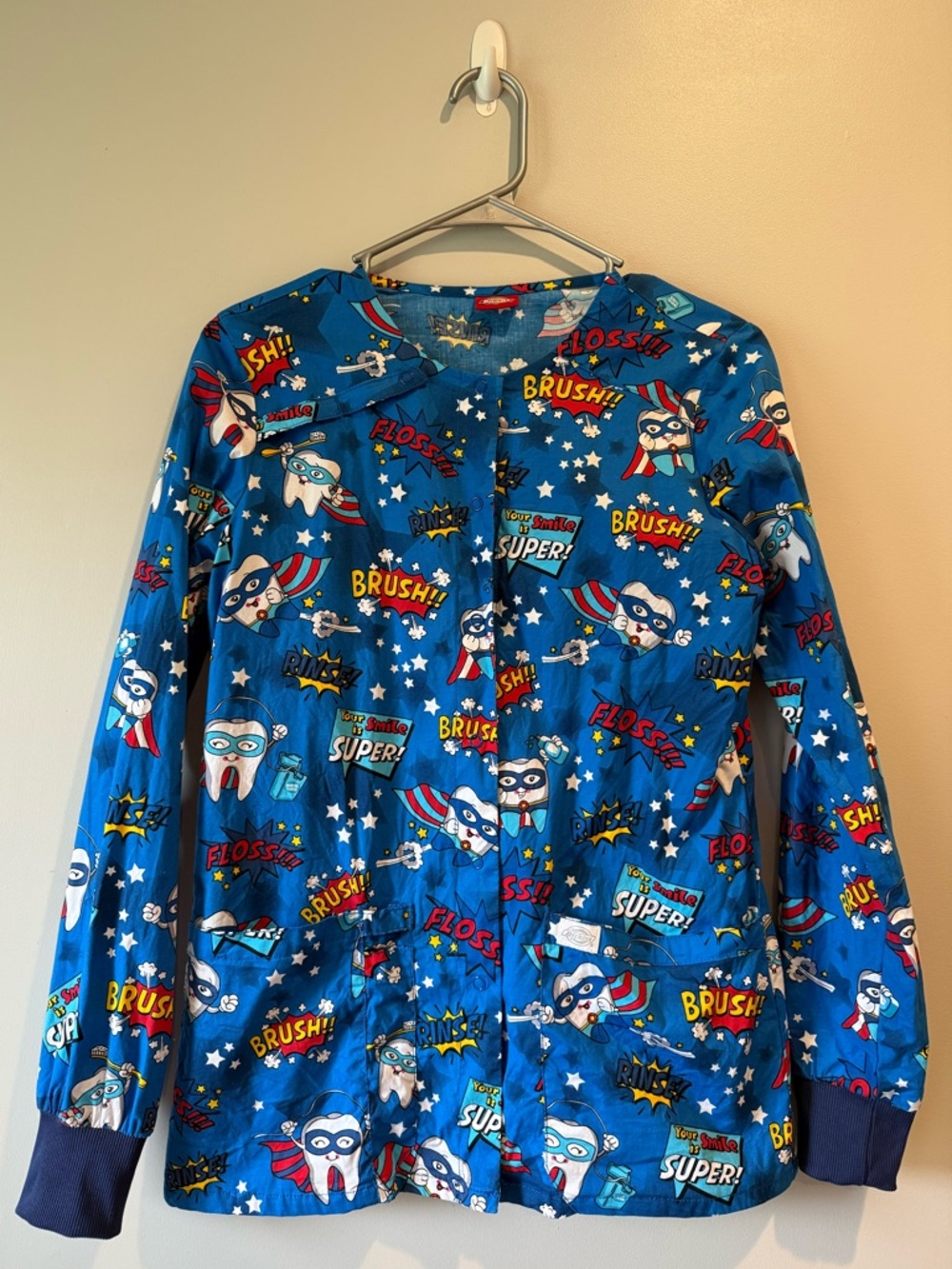 Women’s ‘Dickies’ Dental scrub jacket